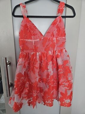 Floral Print V-Neck Mini Dress in Coral Pink
